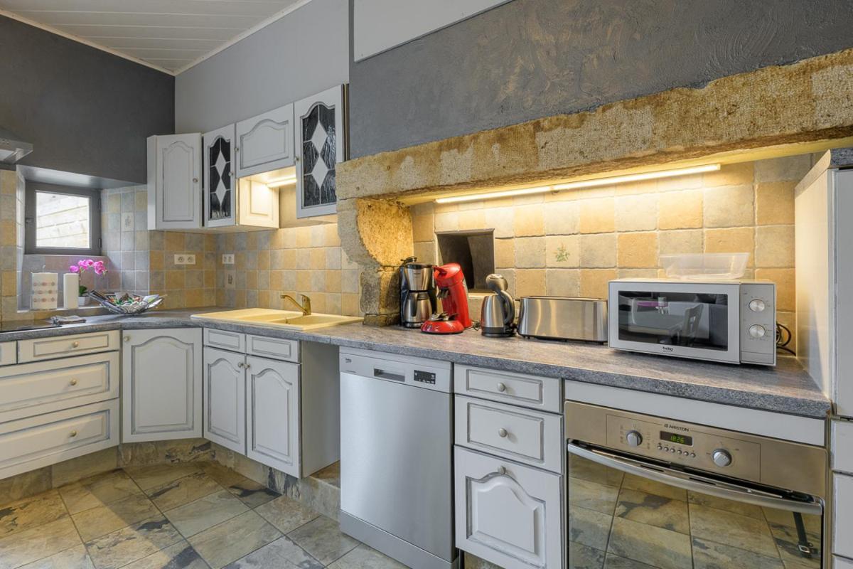 Les Nuits D'Anis - Appartements Hypercentre Le Puy-en-Velay Εξωτερικό φωτογραφία